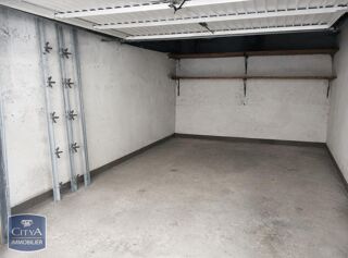  Parking / Garage � vendre 