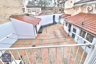  Immeuble � vendre 271 m�