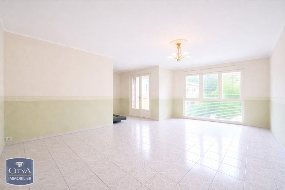 vente Appartement - 5 pièce(s) - 118 m² Saint-Marcellin (38160)