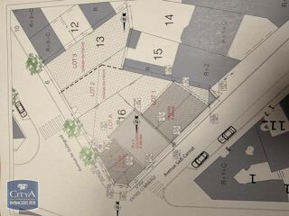  Terrain  vendre 810 m