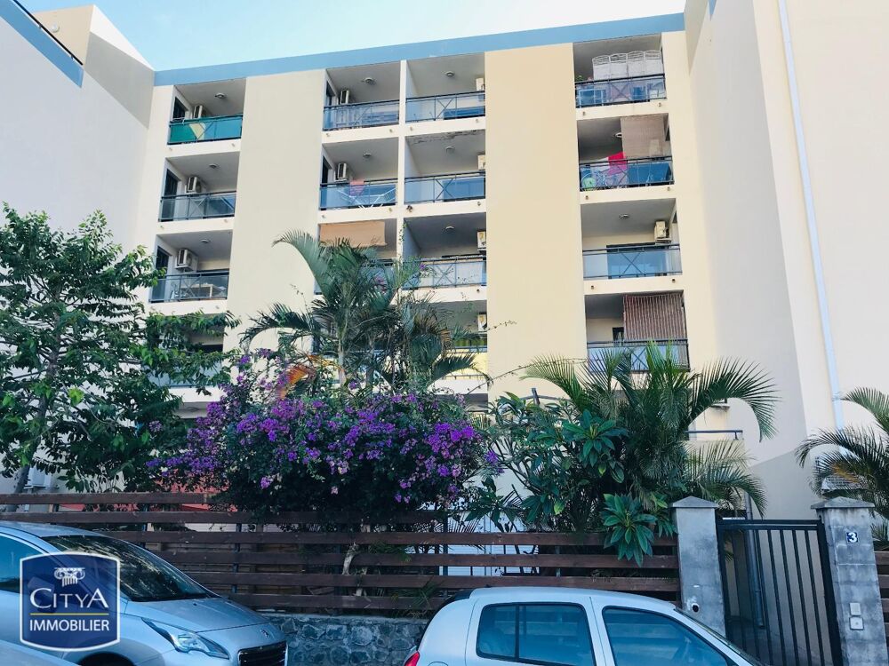 Appartement 3 pièces 52 m² · à Saint-Denis · 52 m² · 138 000 €