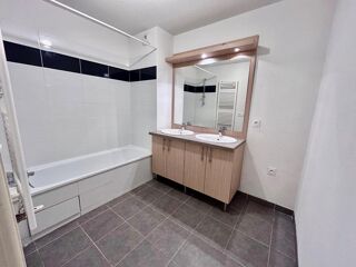  Appartement  vendre 3 pices 60 m