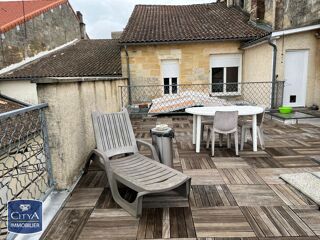 Immeuble  vendre 244 m