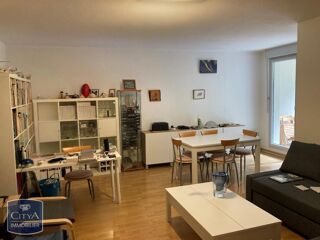  Appartement  vendre 3 pices 68 m