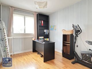  Appartement  vendre 4 pices 66 m