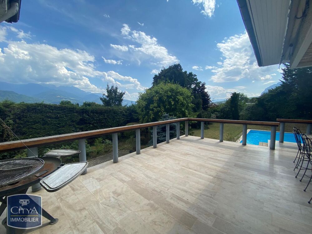 � vendre  Maison Crolles (38920)