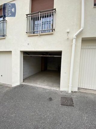  Parking / Garage � vendre 18 m�