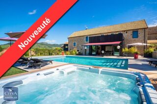  Proprit/chteau  vendre 8 pices 250 m