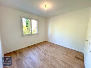  Appartement � vendre 4 pi�ces 106 m�