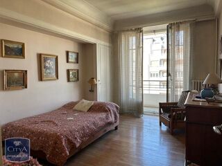  Appartement  vendre 2 pices 61 m
