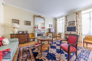  Proprit/chteau  vendre 10 pices 365 m