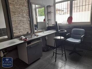  Immeuble � vendre 560 m�