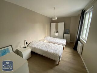  Immeuble � vendre 319 m�