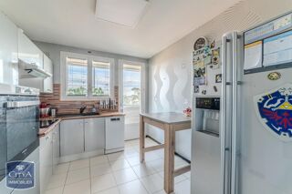  Appartement  vendre 4 pices 66 m