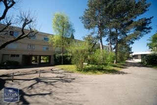  Parking / Garage � vendre 