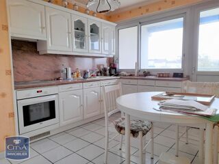 Appartement  vendre 4 pices 81 m