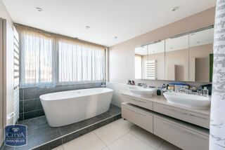  Appartement � vendre 4 pi�ces 99 m�