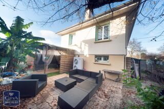  Maison  vendre 6 pices 114 m