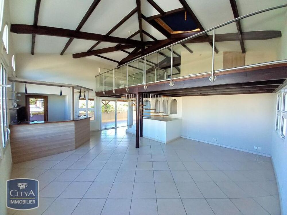 VENTE : appartement T4 (125 m²) à Saint-Pierre - EXCLUSI....