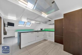  Appartement � vendre 4 pi�ces 133 m�