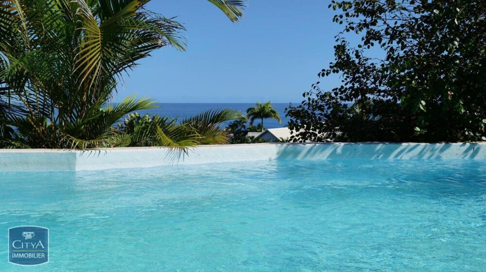 SAINT GILLES LES BAINS / VILLA T5 AVEC PISCINE & VUE PAN....