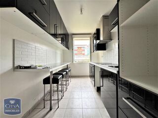  Appartement  vendre 4 pices 82 m