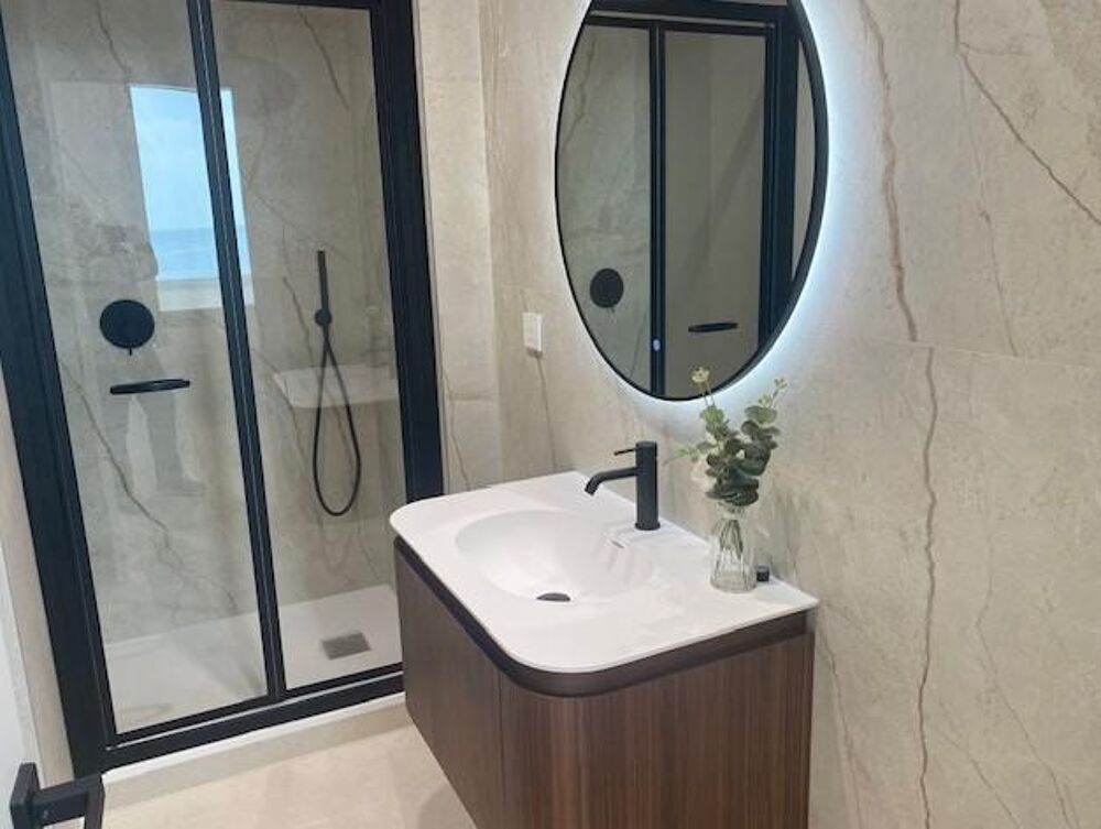  vendre  Appartement ze (06360)