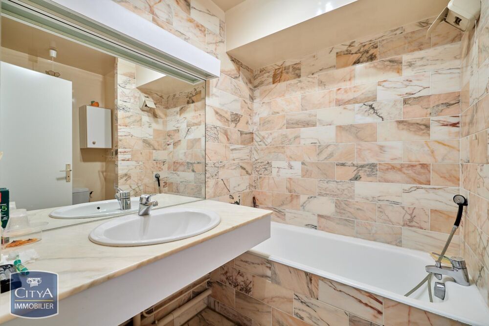 � vendre  Appartement Tourg�ville (14800)