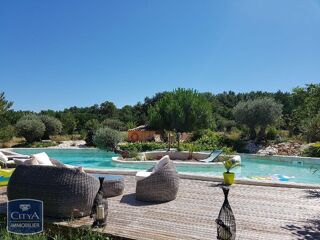  Maison � vendre 11 pi�ces 374 m�