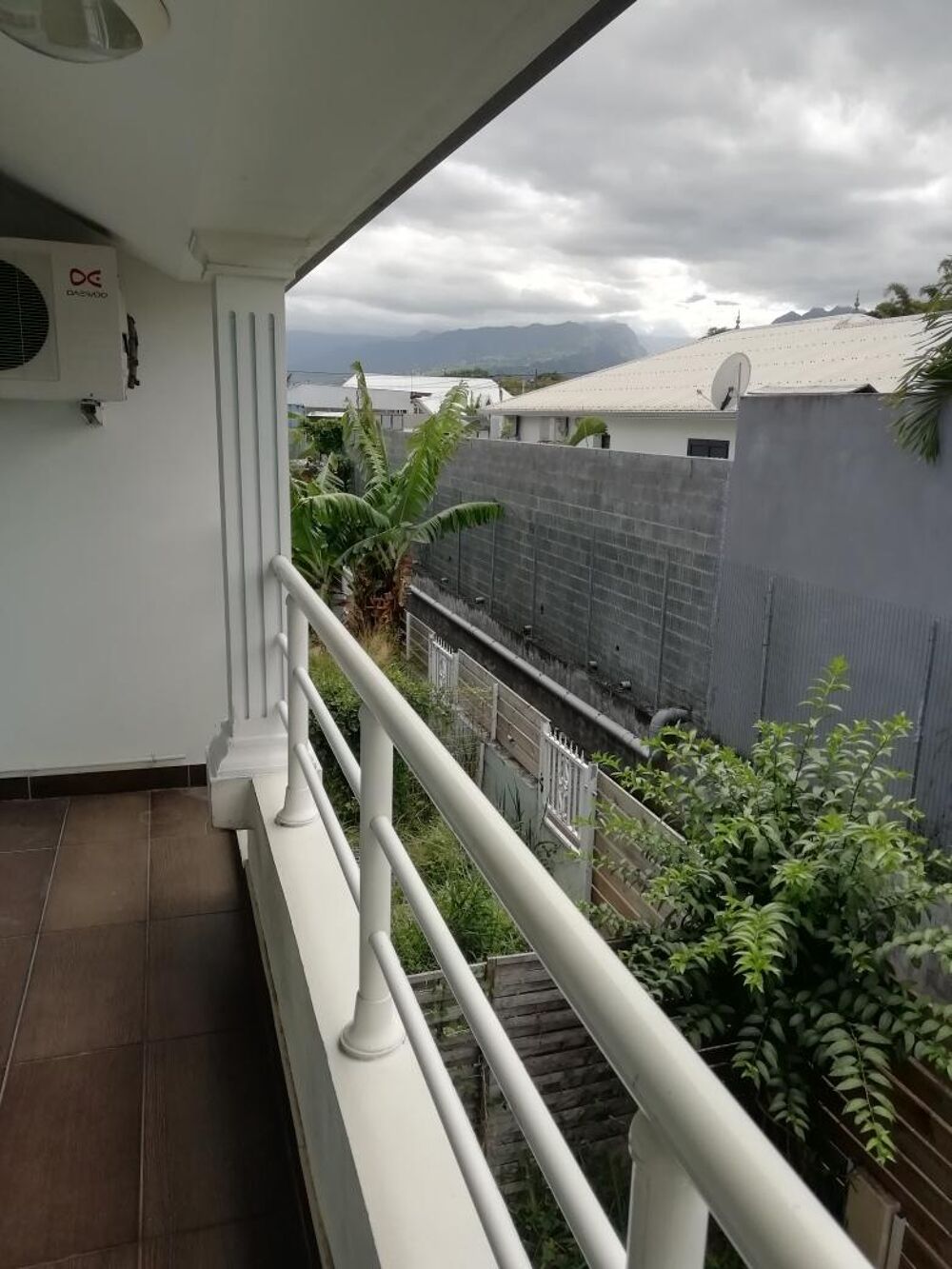 vente Appartement - 3 pièce(s) - 62 m² Saint-Pierre (97410)