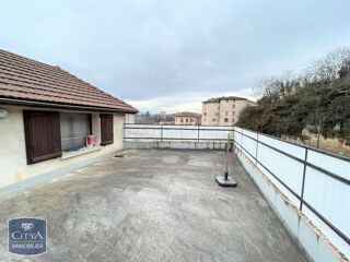  Immeuble  vendre 170 m