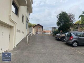 Parking / Garage � vendre 18 m�