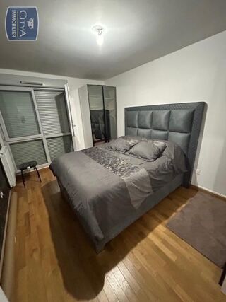  Appartement � vendre 4 pi�ces 77 m�