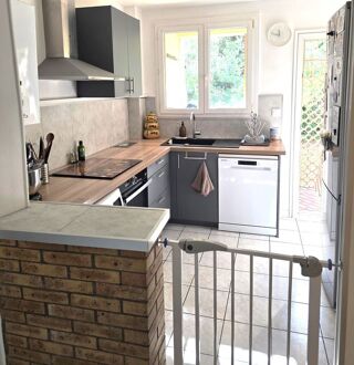  Appartement  vendre 4 pices 81 m