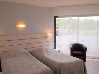  Immeuble � vendre 15 + pi�ces 996 m�