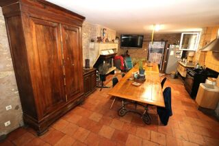  Maison  vendre 9 pices 220 m