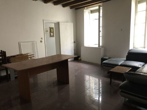   MAISON DE VILLE ST ESTEPHE,  UN ETAGE SANS COUR NI GARAGE Maison - 3 pi�ce(s) - 106 m�