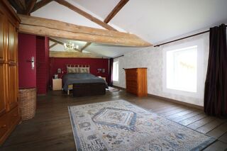  Maison  vendre 5 pices 235 m