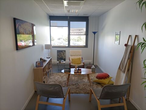 POUR INVESTISSEUR : A CHARNAY-LES-MACON LOCAL/BUREAU DE 46.14 187000 71850 Charnay-ls-mcon
