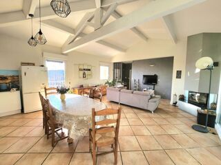  Maison � vendre 8 pi�ces 215 m�