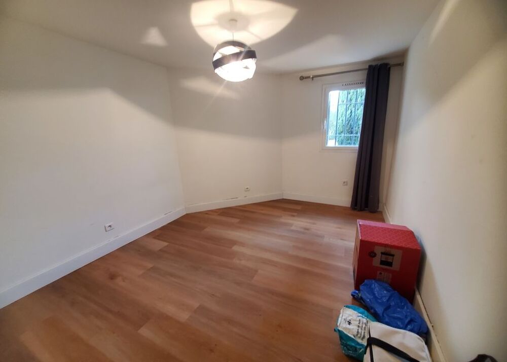 � vendre  Maison Velaux (13880)