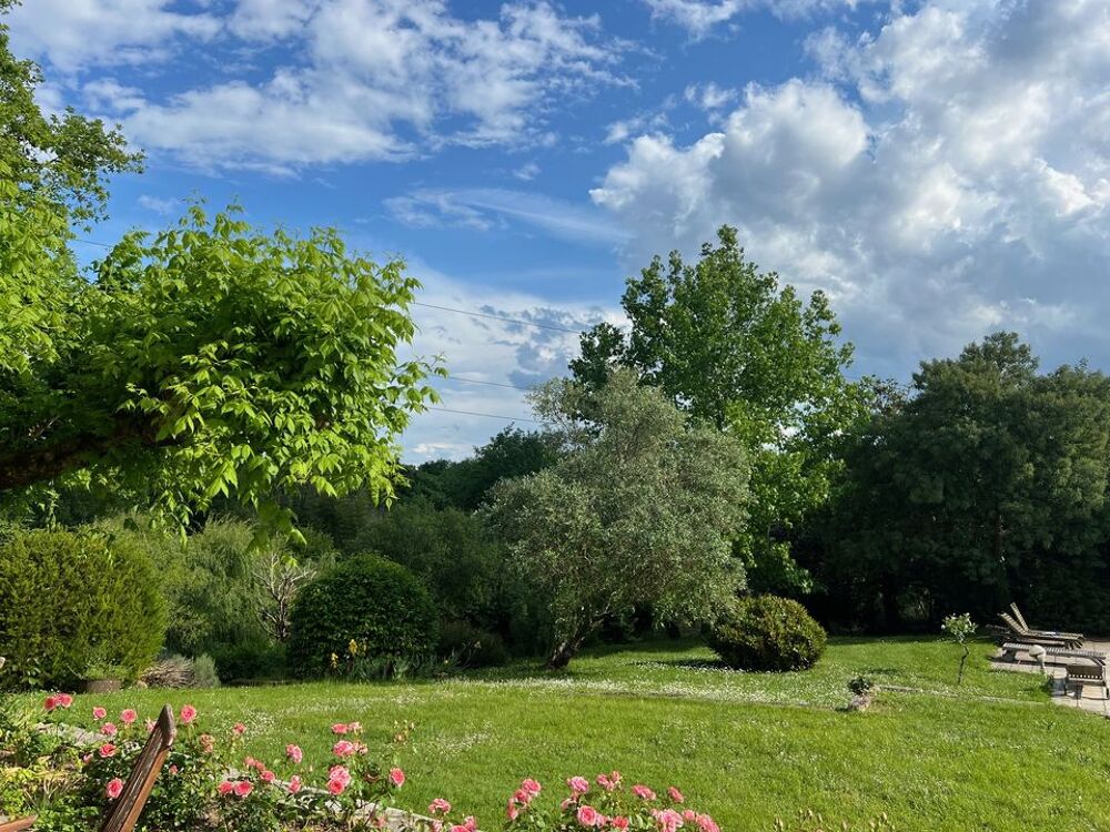 � vendre  Maison Saint-Denis-de-Pile (33910)