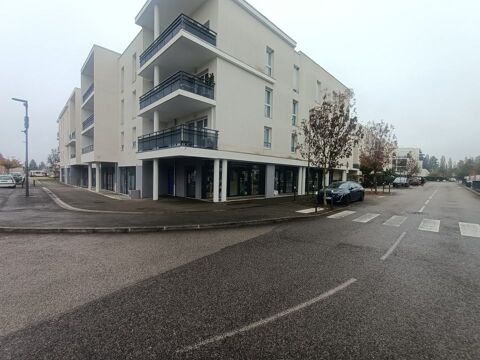 A vendre local commercial à Charnay-Les-Mâcon 118800 71850 Charnay-ls-mcon