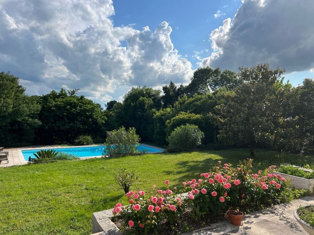 � vendre  Maison Saint-Denis-de-Pile (33910)