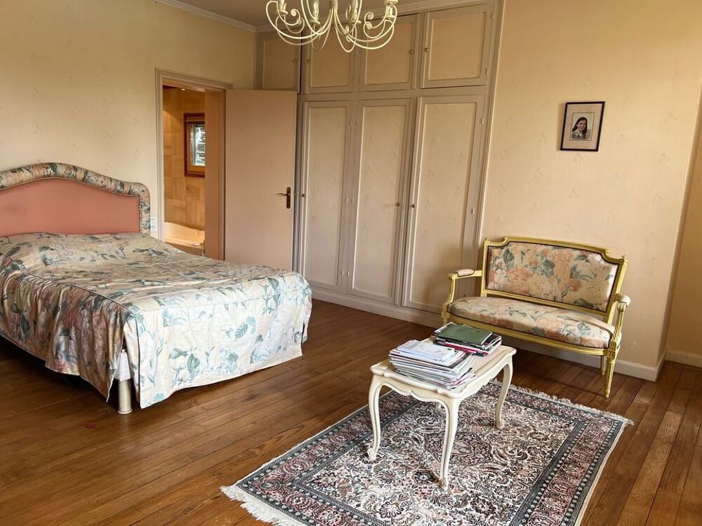 � vendre  Maison Saint-Denis-de-Pile (33910)