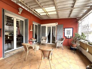  Maison  vendre 5 pices 245 m