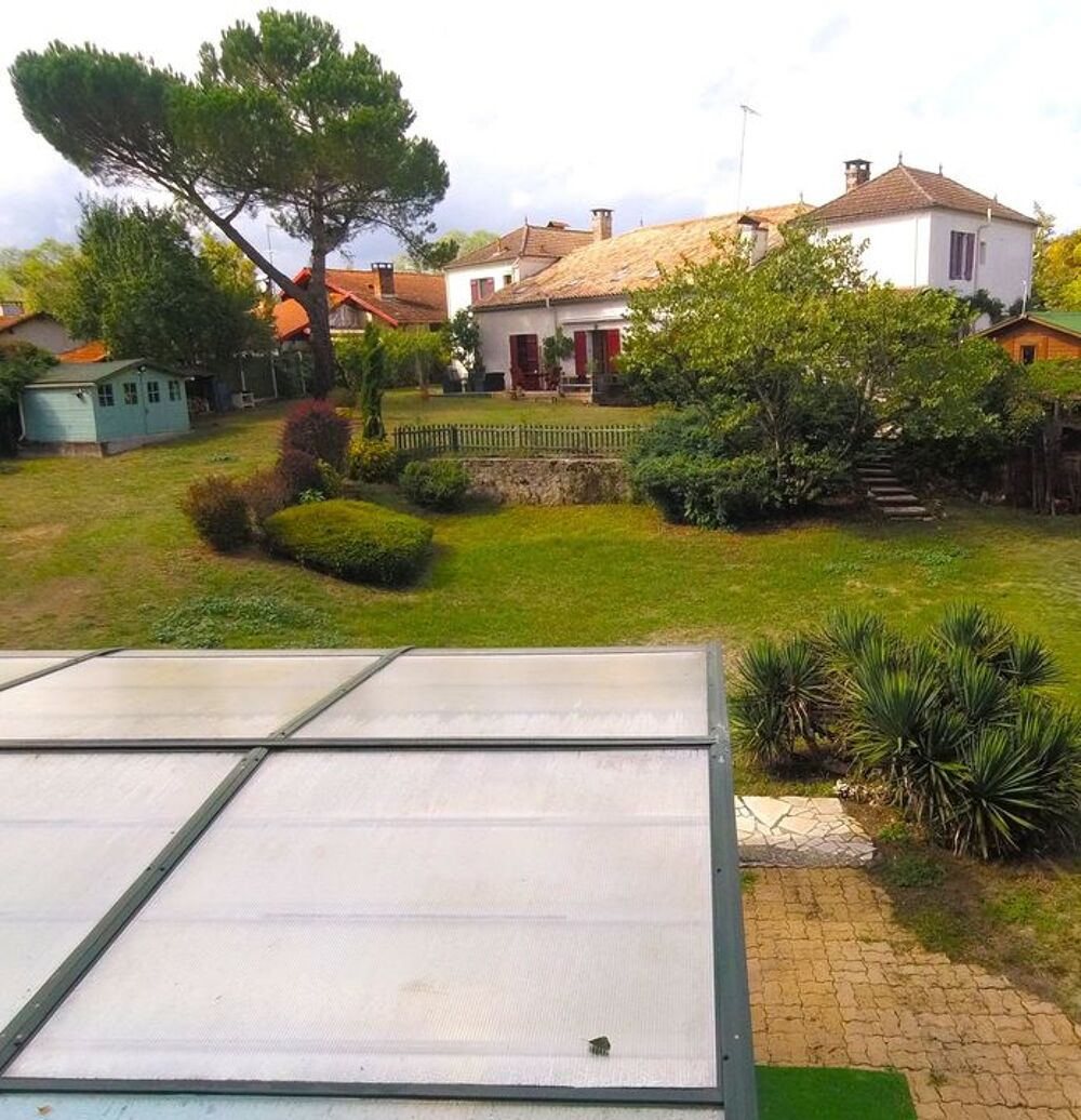 � vendre  Maison Lucmau (33840)