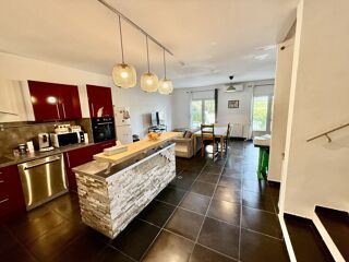  Maison  vendre 4 pices 106 m