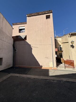  Immeuble  vendre 10 pices 380 m