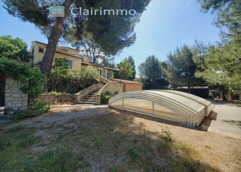   Maison a vendre 160m� au calme piscine Maison - 5 pi�ce(s) - 150 m�
